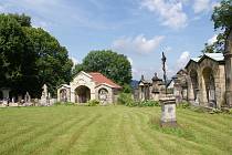 Hřbitov v Kamenickém Šenově