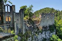 Lázeňské městečko Oybin láká návštěvníky především na zříceninu hradu a kláštera.