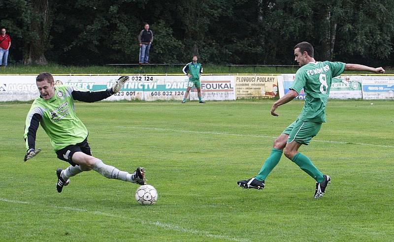 Nový Bor vyhrál na úvod sezony vysoko 4:0.