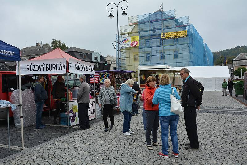 Mezinárodní sklářské sympozium a sobotní den otevřených dveří ve sklárnách v Boru a okolí.