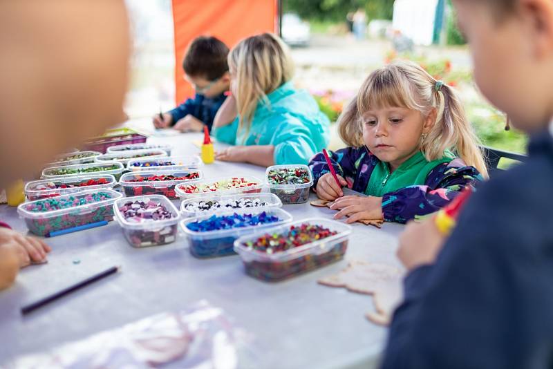 Obecní a sklářská slavnost v Kunraticích u Cvikova