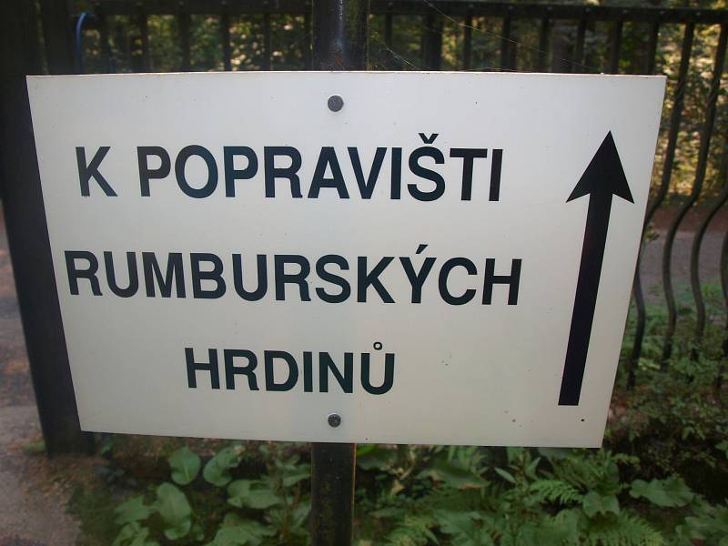 Na své místo se vrátil pomník hrdinům Rumburské vzpoury z roku 1918 ve své původní podobě, kterou mu vtiskl v roce 1923 významný český sochař Karel Dvořák. 