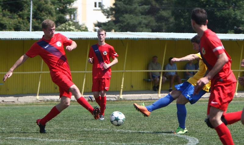 I. B třída: Lokomotiva Česká Lípa - Chrastava B 4:0 (1:0).