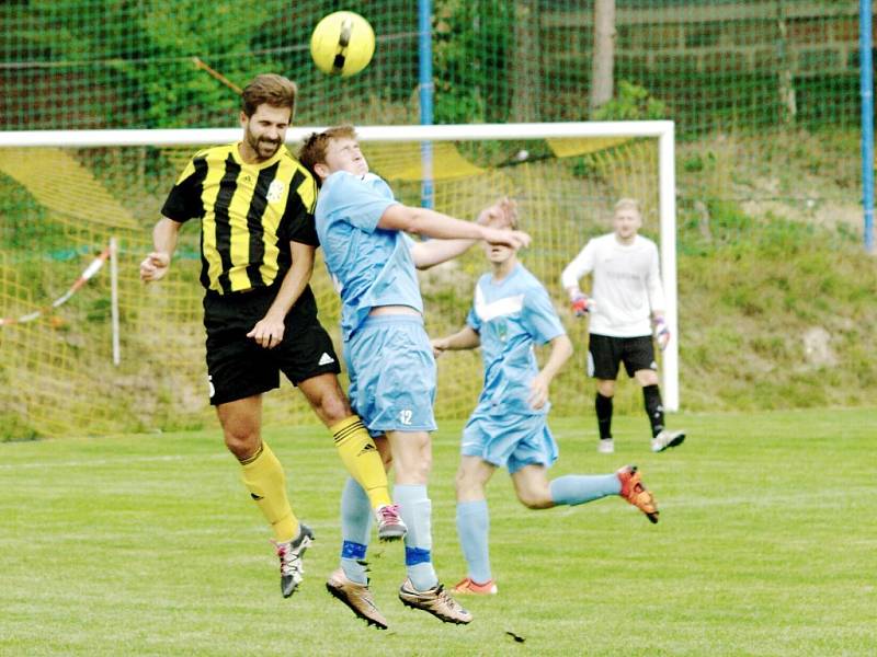 Stráž pod Ralskem - Desná 1:1 (0:1).