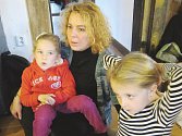 Koordinátorka pěstounské péče novoborského sdružení Rodina v centru Dominika Babáková pomáhá pěstounským rodinám už tři roky. „Moc si těch lidí vážím a mají můj respekt,“ říká.