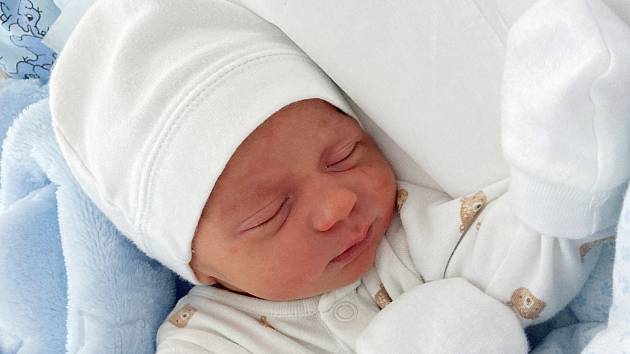 Rodičům Patricii Morozinské a Vítu Altmanovi se v pátek 2. září v 11:55 hodin narodil syn David Altman. Měřil 48 cm a vážil 2,79 kg.