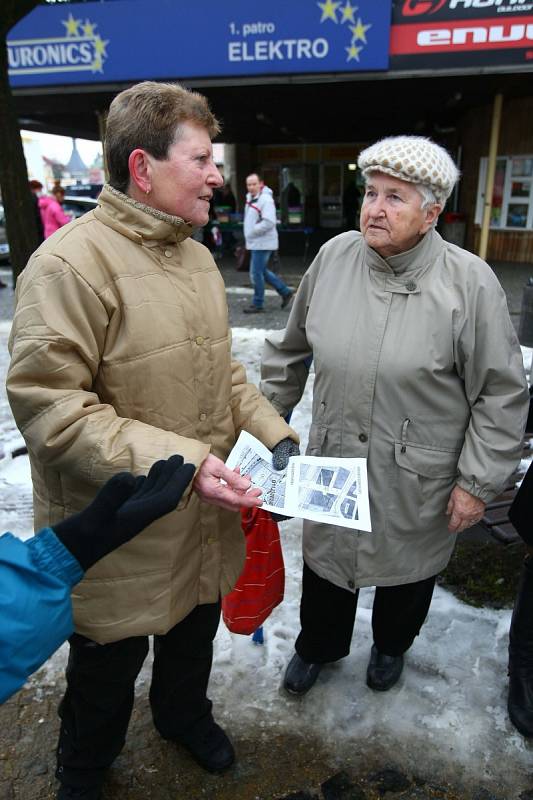 Protesty proti územnímu plánu budou v České Lípě pokračovat.