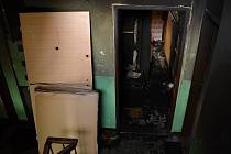 Vyhořelý byt na českolipském sídlišti Slovanka v sobotu 9. února po odjezdu hasičů
