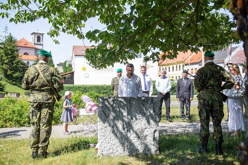 Město Česká Lípa opět uctila oběti komunistického režimu.