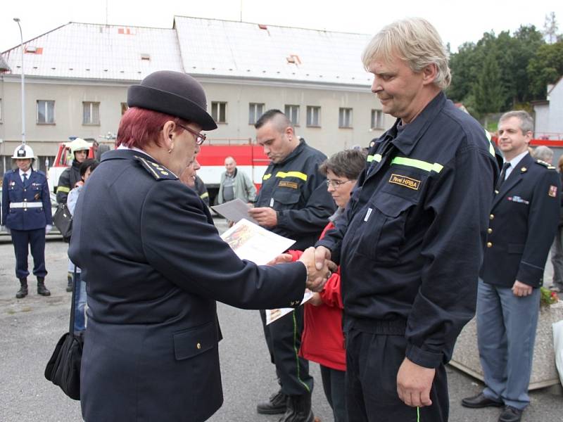 Sobotní oslavy 145. výročí Sboru dobrovolných hasičů ve Stráži pod Ralskem. 