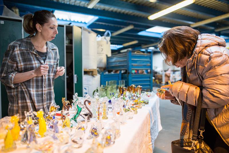 Během víkendu se otevřela i Vyšší odborná škola sklářská a Střední škola v Novém Boru.