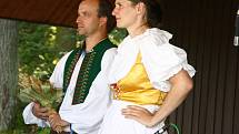 Oslava bohaté úrody a sklizně. To je tradiční slavnost Dožínek, které se konaly v sobotu 6. září v Brništi.