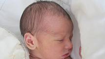 Rodičům Evě Bíbrové a Lubomíru Janotovi z Mimoně se ve čtvrtek 19. ledna v 1:16 hodin narodil syn Lukáš Kevin Bíbr. Měřil 48 cm a vážil 2,87 kg.