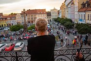 Zpěváci se vrátili ke Zpívání z balkónu, tentokráte v České Lípě.