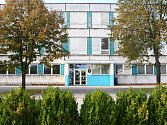 2. října 1973 otevřela Základní škola v Jablonném. 