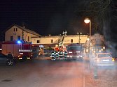 6. BŘEZNA 2012. Čtyřiadevadesát dnů uplynulo od posledního požáru českolipské diskotéky. Oheň na začátku prosince 2011  napáchal škodu za dva miliony korun.  Podnik vyhořel také v roce 2005, několik dnů před otevřením po celkové rekonstrukci.