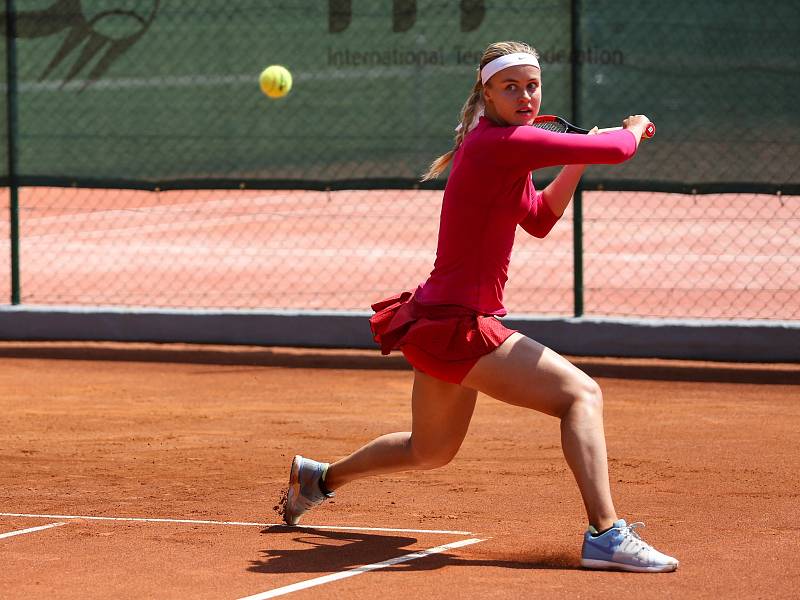 Závěr turnaje patřil finále dvouhry, ve kterém zvítězila Slovenka Anna Karolina Schmiedlová, která po výměně trenéra bojuje o návrat na vrchol světového žebříčku.