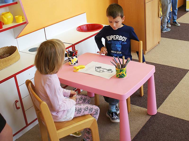 Nové metodické centrum se otevřelo v Mateřské škole v České Lípě. Děti v předškolním věku se v něm hravou formou lépe připraví do školy.