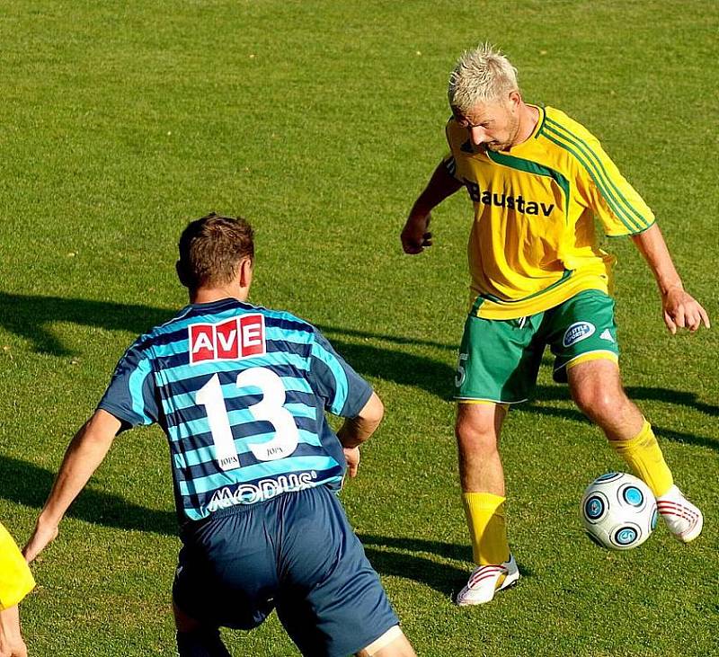 Českolipský Arsenal přivezl z Karlových Varů bod za remízu 1:1.