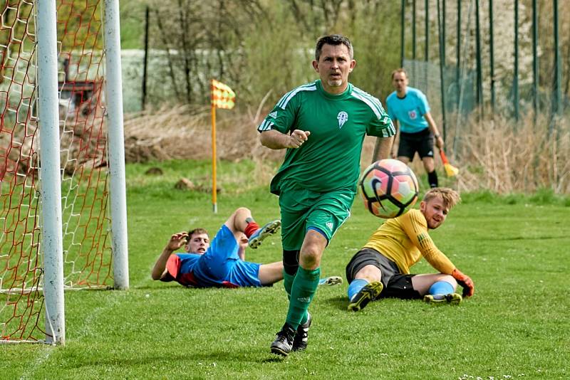 Okresní přebor: Rynoltice B - Bílý Kostel 2:1.