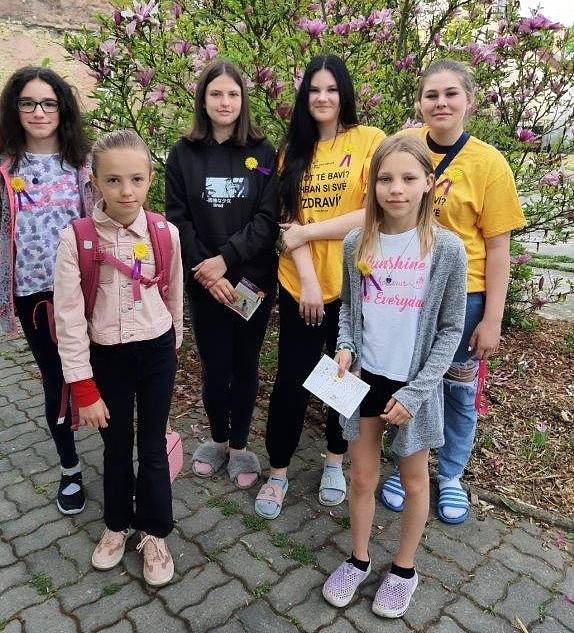 Základní škola Dubá se zapojila do sbírky Český den proti rakovině.