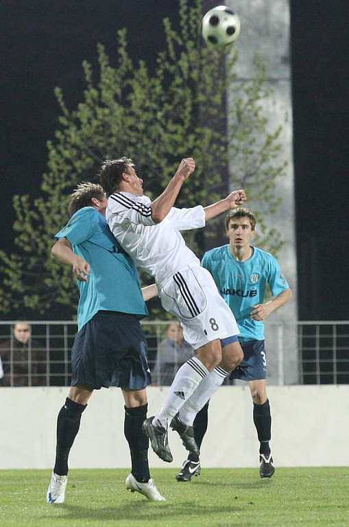 Fotbalisté českolipského Arsenalu přivezli bezbrankovou remízu z Blšan. 