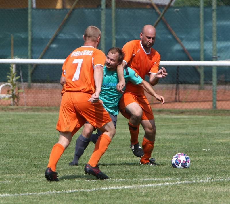 Sparta Sosnová v podzimní části okresního přeboru.