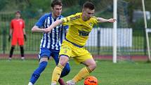 Starší dorostenci České Lípy (modré dresy) doma porazili Varnsdorf 3:1.