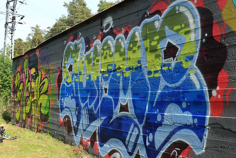 Na celodenní akci Graffiti Jam ve Stráži pod Ralskem se představila desítka nejlepších writerů, kteří ukázali, že graffiti může být také umění.