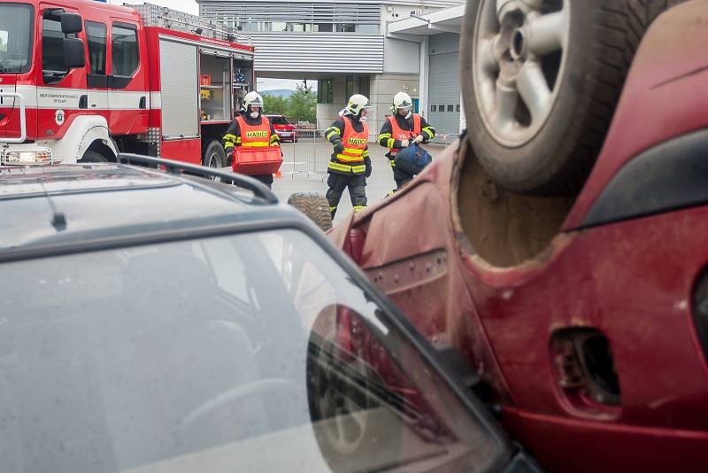 Memoriál nprap. Jiřího Kocourka, 16. ročník krajské soutěže HZS Libereckého kraje ve vyprošťování zraněných osob z havarovaných vozidel, proběhl 14. září na hasičské stanici v České Lípě.