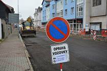Oprava silnice v Novém Boru. Ilustrační foto.