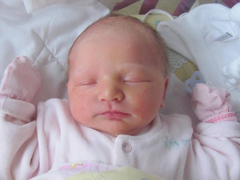 Rodičům Kateřině Brožové a Petru Pantákovi ze Sosnové se ve středu 28. prosince v 10:41 hodin narodila dcera Ema Pantáková. Měřila 50 cm a vážila 3,35 kg.