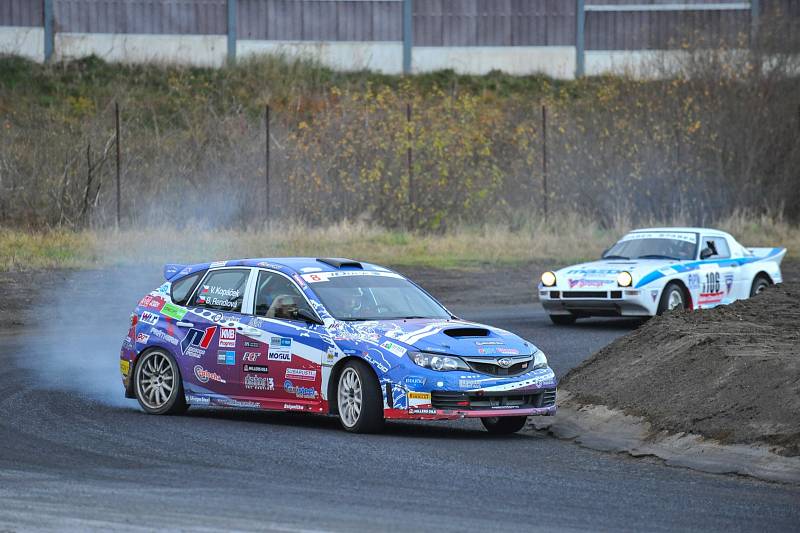 Na autodromu v Sosnové o víkendu probíhal již 16. ročník oblíbené akce Global Assistance Setkání mistrů.