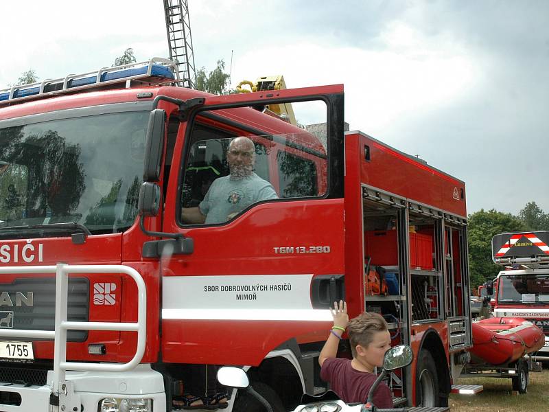 150 let od svého založení si v sobotu připomněl Sbor dobrovolných hasičů v Mimoni. Na místní koupaliště se sjeli kolegové hasiči z celého kraje. 