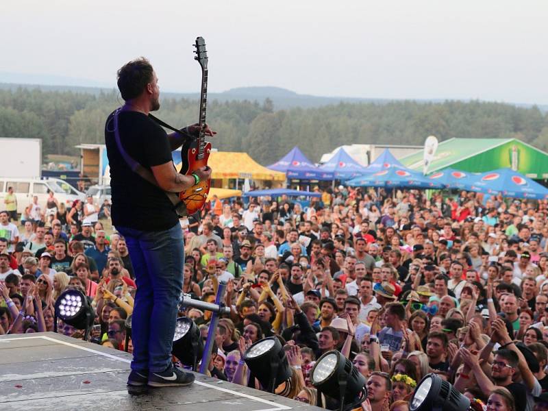 Hudební festival Hrady CZ zakončil své putování pod Bezdězem.