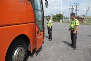 Během uplynulého víkendu se v Libereckém kraji uskutečnila dopravně bezpečnostní akce zaměřená na kontroly autobusů a nákladních vozidel.