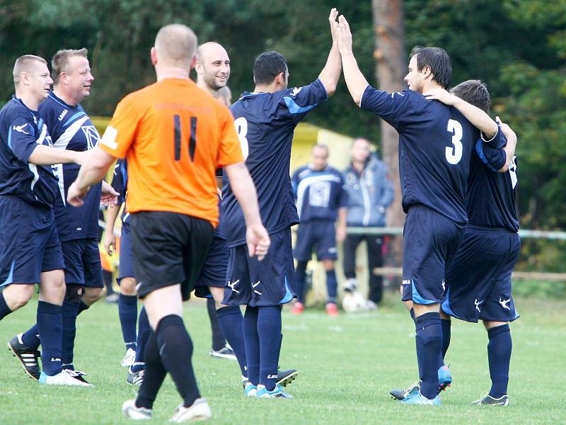 Dubice - Dolní Libchava 3:2 (0:0).