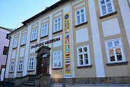 Sklářské muzeum v Novém Boru, kontaktní místo pro účastníky 14. Mezinárodního sklářského sympozia (IGS).