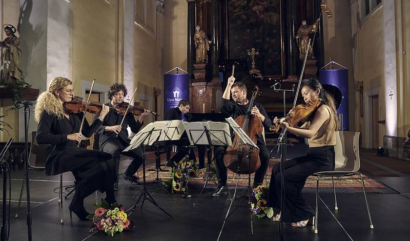 Druhá kapitola letošní trilogie uměleckého garanta Pavel Haas Quarteta pokračovala v neděli 26. září v bazilice Všech svatých v České Lípě.