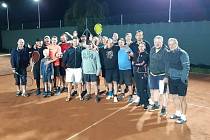 V sobotu 27. srpna pořádala Tenisová rodina v areálu v Novém Boru mužský deblový tenisový turnaj.