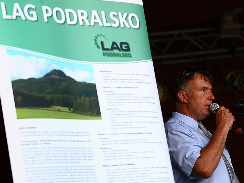 Dvanáct výrobců si v sobotu převzalo certifikát za Regionální produkt Máchova kraje a Lužických hor. 