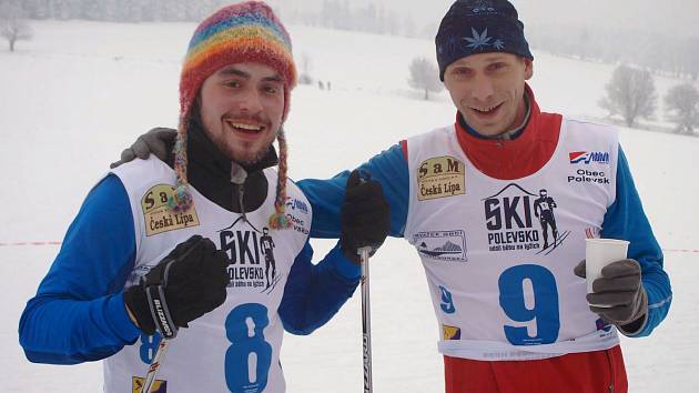 Díky sněhové nadílce mohl oddíl SKI Polevsko uspořádat Silvestrovský běh na lyžích se  startem od Kapličky.