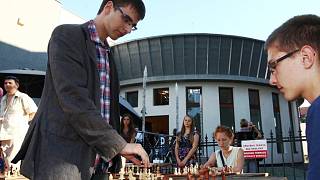 Speciálně zvýraznit Ciro nový bor šachová korida Ujasnit Uspokojit Hrdlo