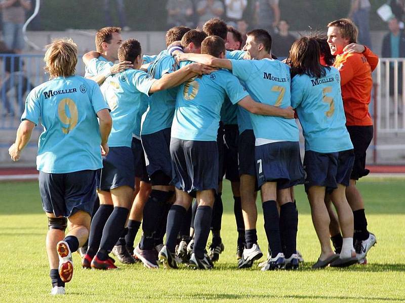 Fotbalisté českolipského Arsenalu dostali do svého trenéra jedničku. 