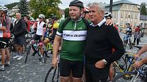 Začátky slavného cyklistického závodu Tour de Bohemia, stejně tak jako všech 28 ročníků, si o víkendu připomněli v Novém Boru.