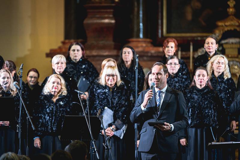 Závěrečný koncert festivalu Lípa Musica hostil v českolipské bazilice Všech svatých Český filharmonický sbor Brno.