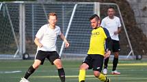 Fotbal, I.B třída - západ: Ruprechtice - Jestřebí 3:0. V utkání se těžce zranil hostující Lukáš Komárek.