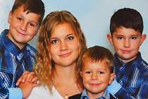 Rodina Lehmannových z České Lípy se čtyřmi dětmi se dostala kvůli autonehodě tatínka do tíživé finanční situace. Foto: ADRA