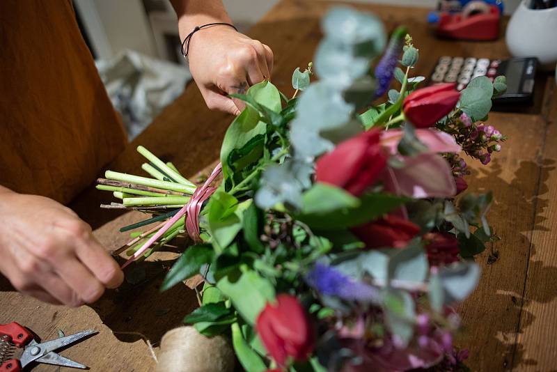 Českolipské květinářství Bellis se připravuje na valentýnský mumraj