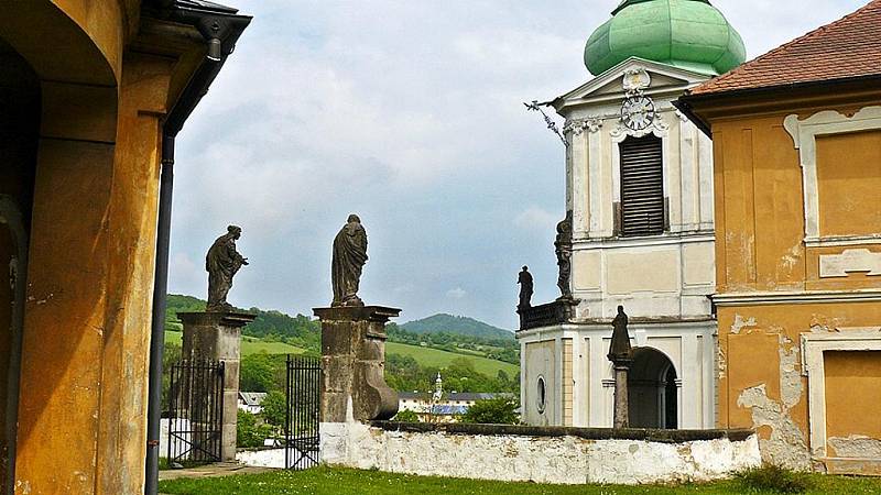 Kostel v Horní Polici. 